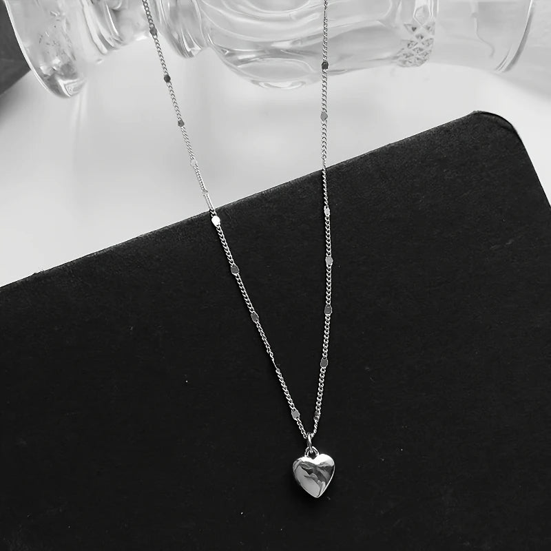 Korea Ins Fashion Simple Design Gold Color Heart Pendant Necklace Ladies Personality Trend Party Jewelry Accessories