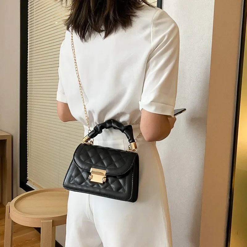 Versatile Ins Women's Bag 2026 New Korean Version Trendy Fashion Chain Messenger Internet Celebrity Portable Small Square Bag