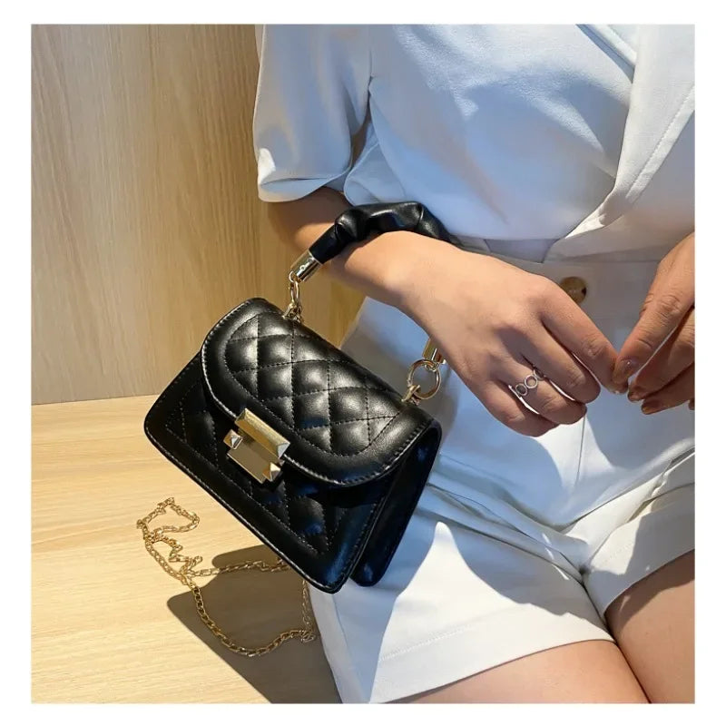 Versatile Ins Women's Bag 2026 New Korean Version Trendy Fashion Chain Messenger Internet Celebrity Portable Small Square Bag